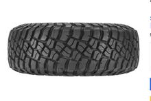 Load image into Gallery viewer, BFGOODRICH® MUD-TERRAIN T/A KM3 40X13.50R17/D 121Q